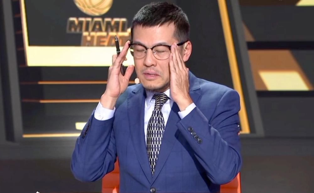 tickle女警丨vk